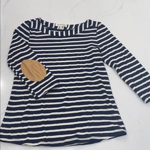 3/4 navy and white striped top